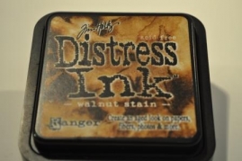 Distress ink-Walnut stain